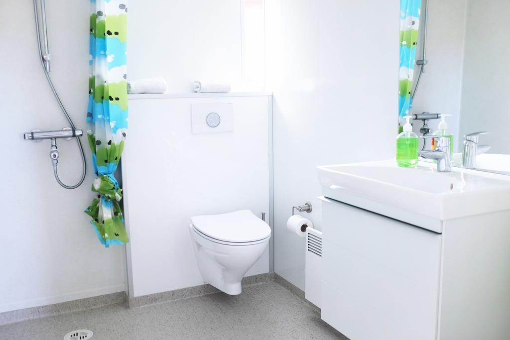 Fagrahlid Guesthouse Хвольсвёдлюр Номер фото