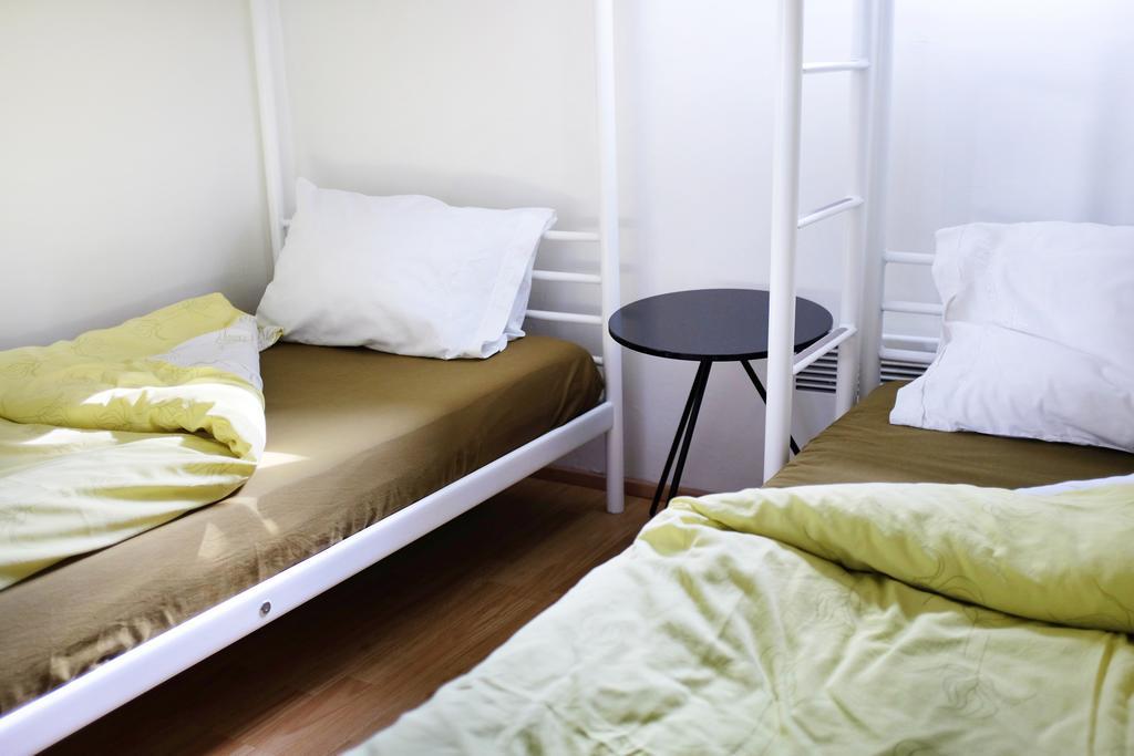 Fagrahlid Guesthouse Хвольсвёдлюр Номер фото