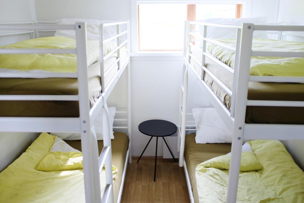 Fagrahlid Guesthouse Хвольсвёдлюр Номер фото